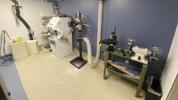 Sanding equipment